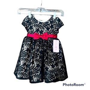 Katie M Lace Stars/Floral Red Ribbon Black Dresssize 2T
